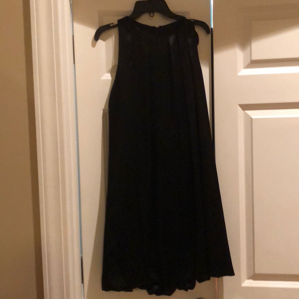 EUC. ABS black special occasion dress. Size 6. - Picture 5 of 6